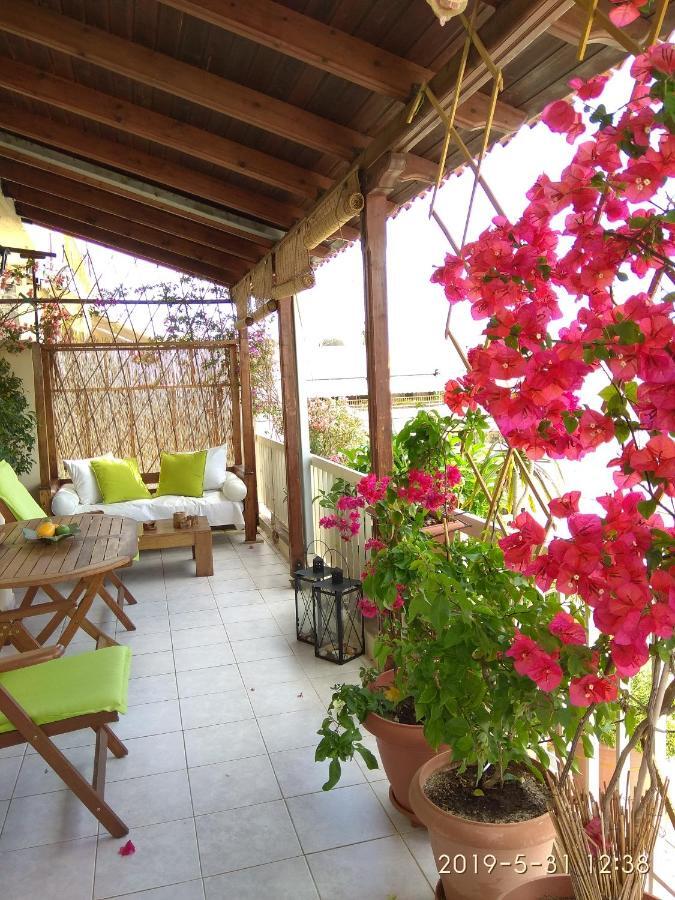Romantic&cosy apartment Atenas Exterior foto